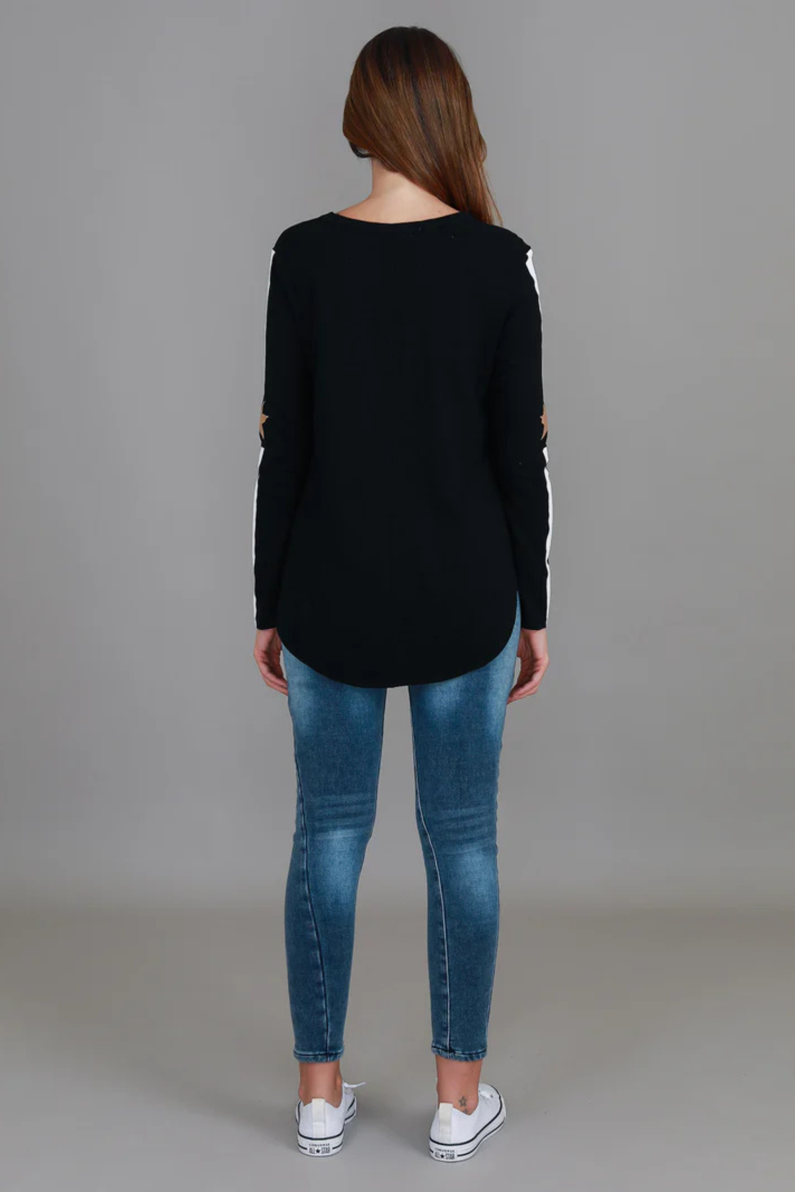 3rd Story Junee Curved Hem Long Sleeve Tee Black